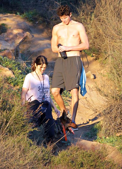 Nikki Reed Pictures Nikki Reed walking her dogs in the Santa Monica Mountains (03.02.2013)