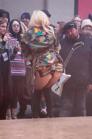 Kesha Performs on the Today Show in New York City (November 20, 2012) 