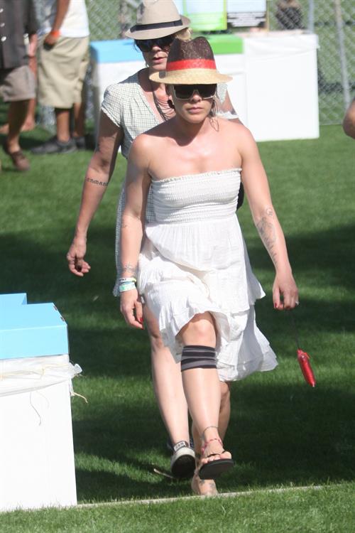 Alecia Moore (Pink) Coachella valley music festival day 1 on April 16, 2010