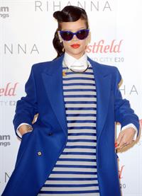Rihanna Westfield Stratford Lights London Switch On (November 19, 2012) 