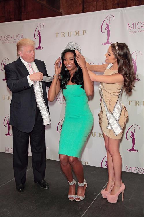 Olivia Culpo Pictures Olivia Culpo Attends the crowning ceremony of the new Miss USA (Jan 9, 2013)