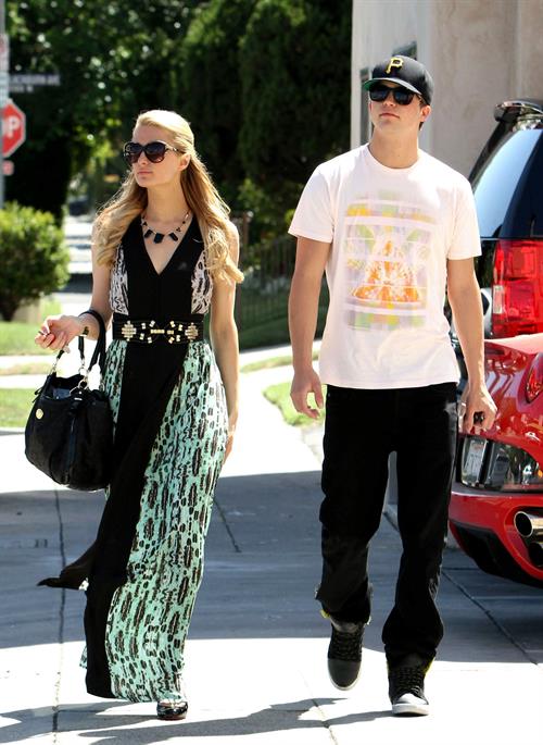 Paris Hilton stops by Anastasia Spa in Beverly Hills, California April 10, 2013 