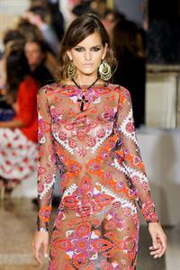 Izabel Goulart - breasts