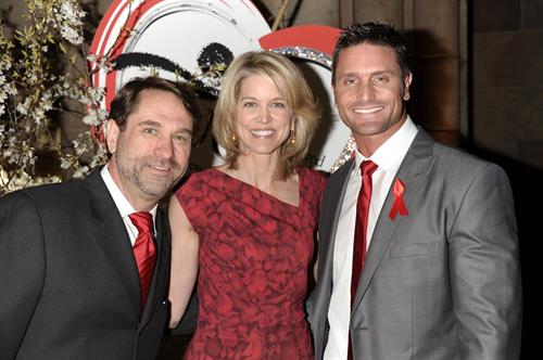 Paula Zahn Pictures Paula Zahn Attends The 10th Annual Women Who Care Luncheon - NYC - May 5, 2012