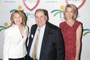 Paula Zahn Attends The 10th Annual Women Who Care Luncheon - NYC - May 5, 2012 