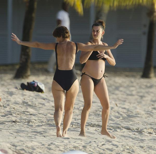 Penelope Cruz holidaying in Barbados 3/13/13  