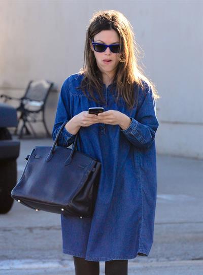 Rachel Bilson out for lunch in Sherman Oaks 1/25/13 
