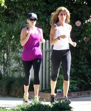 Reese Witherspoon - Jogs with a friend in Brentwood (29.05.2013) 