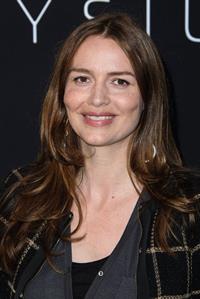 Saffron Burrows  Elysium  Los Angeles Premiere - Westwood, Aug. 7, 2013 