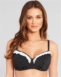 Talita Correa in lingerie