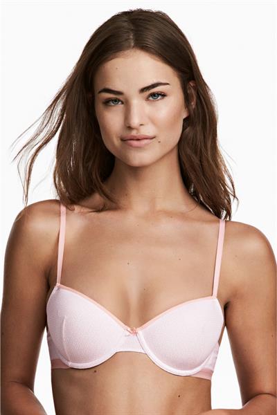 Robin Holzken in lingerie
