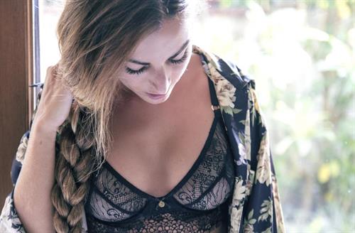 Joana Duarte in lingerie