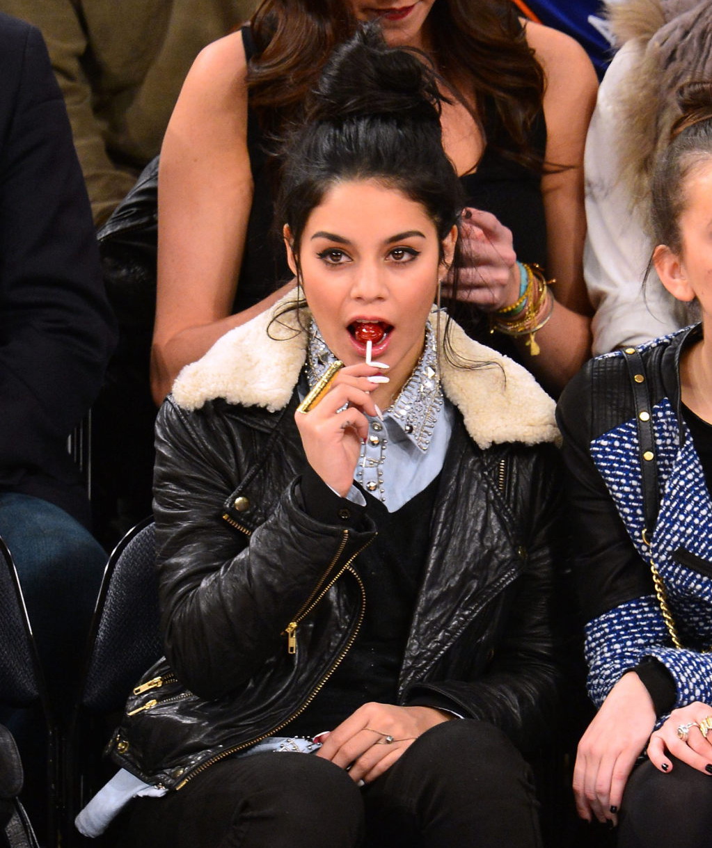 Vanessa Hudgens at Dallas Mavericks vs New York Knicks Game 9/11/12 