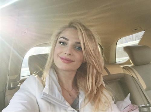 Tatyana Kotova taking a selfie