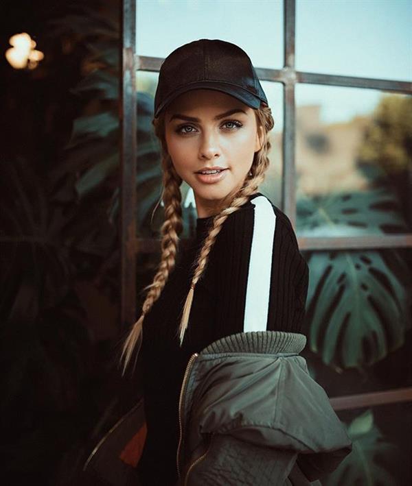 Marina Laswick