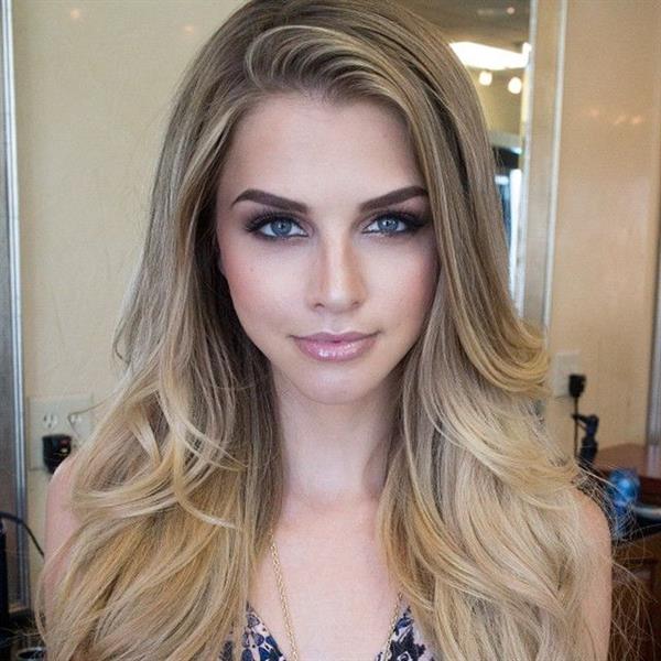 Marina Laswick