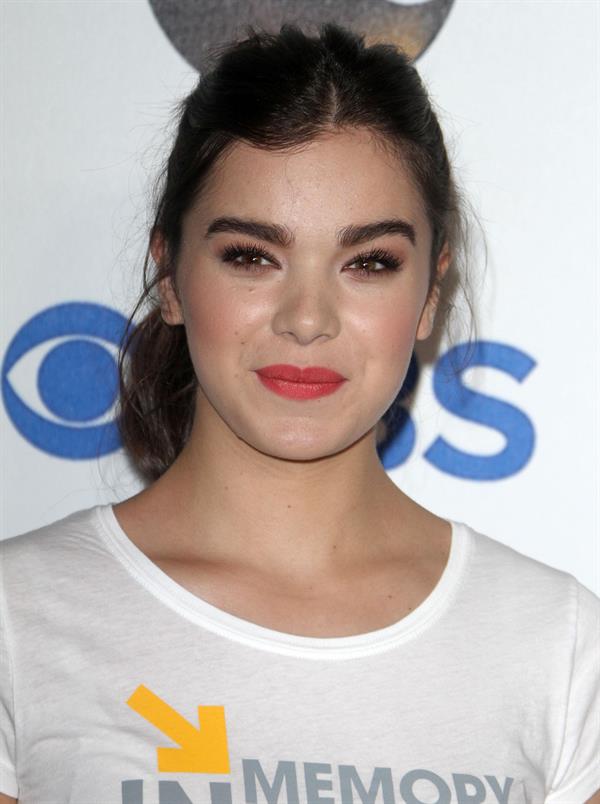 Hailee Steinfeld 4th Biennial Stand Up To Cancer SU2C September 5, 2014