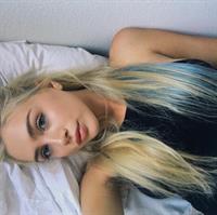 Taylor Godfrey taking a selfie