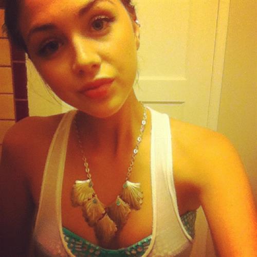 Taylor Godfrey taking a selfie