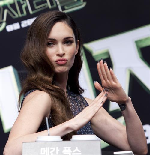 Megan Fox Teenage Mutant Ninja Turtles, press conference in Seoul August 27, 2014