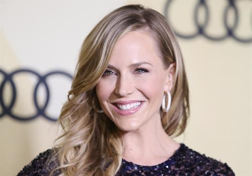 Julie Benz