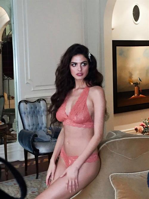 Bojana Krsmanovic in lingerie