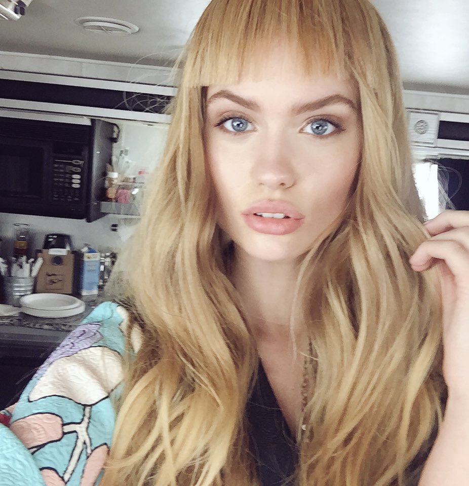 Alexandria Morgan taking a selfie