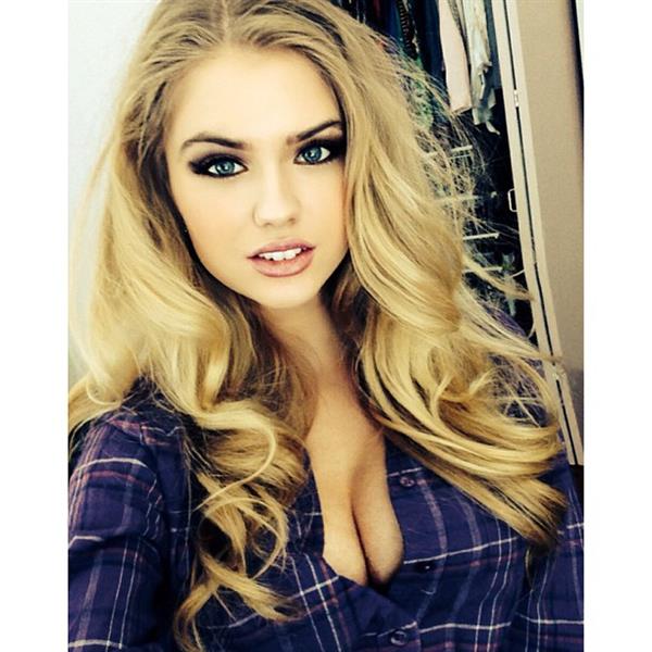 Alexandria Morgan taking a selfie