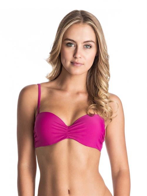 Stephanie Claire Smith in a bikini