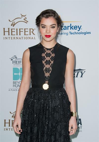 Hailee Steinfeld 3rd Annual Beyond Hunger: A Place At The Table Gala August 22, 2014