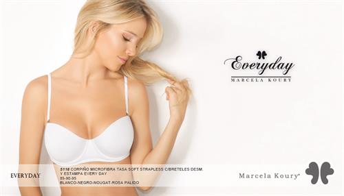 Luisana Lopilato in lingerie