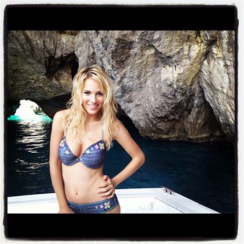 Luisana Lopilato in a bikini