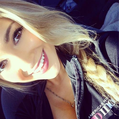 Anna Faith Carlson taking a selfie