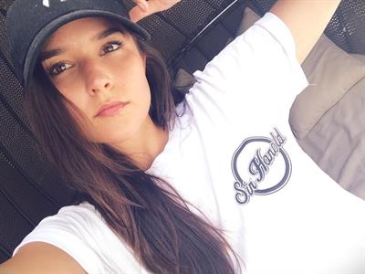 Rhiannon Fish taking a selfie