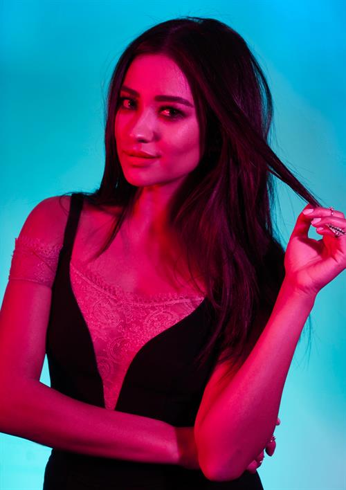 Shay Mitchell