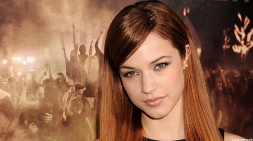 Alexis Knapp
