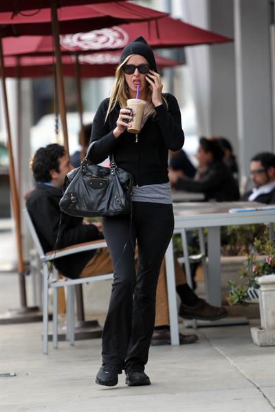 Nicky Hilton Grabs a coffee in L.A. March 6, 2013