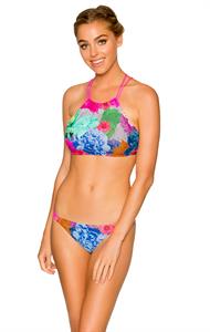 Elizabeth Turner in a bikini