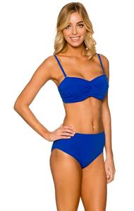 Elizabeth Turner in a bikini