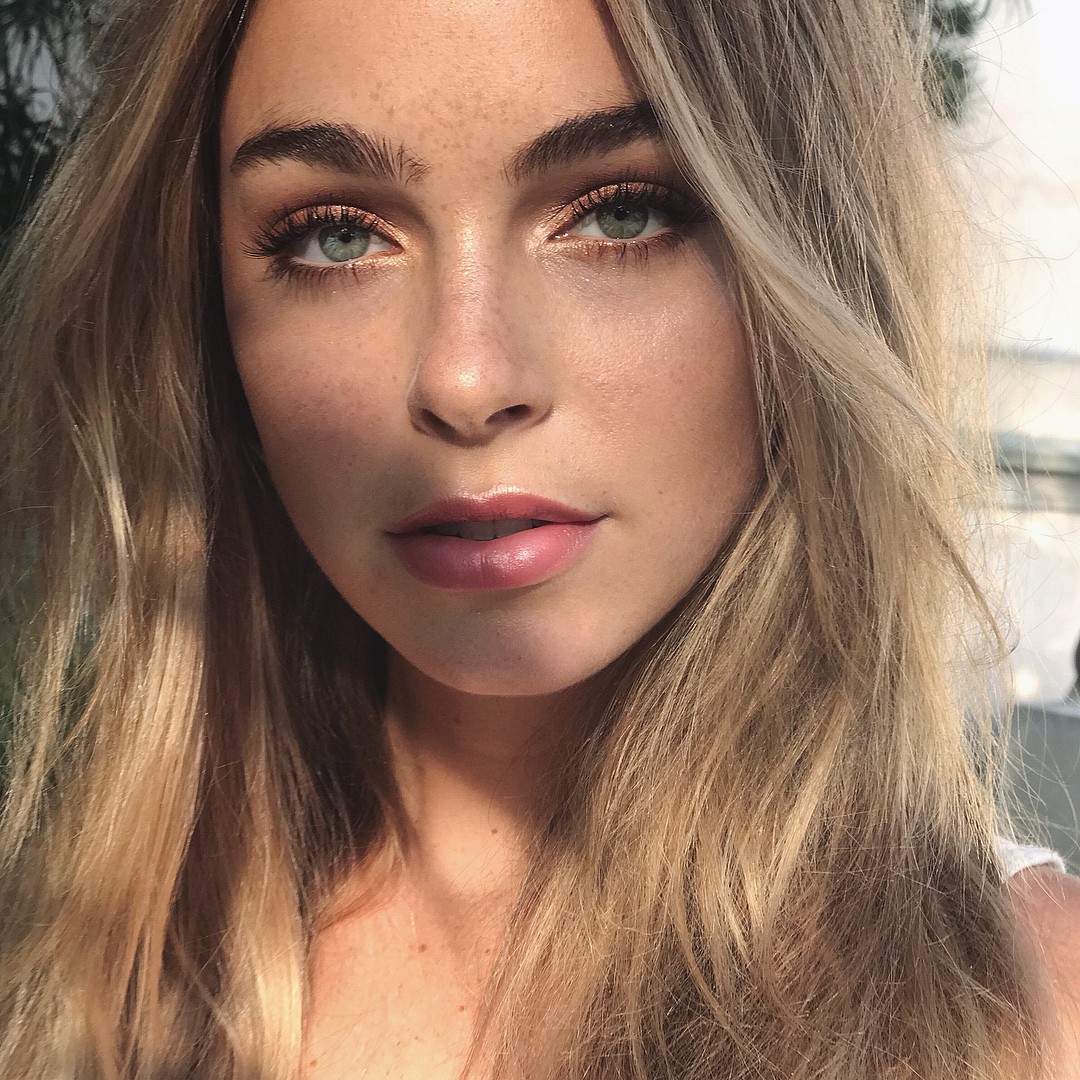 Elizabeth turner фото