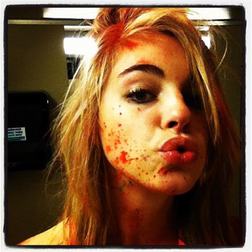 Elizabeth Turner taking a selfie