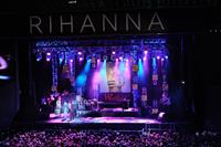 Rihanna Westfield Stratford Lights London Switch On - Performance (November 19, 2012) 