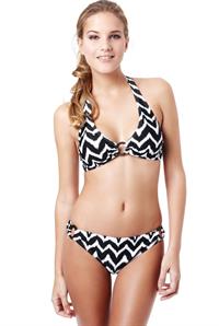 Janini Milet in a bikini