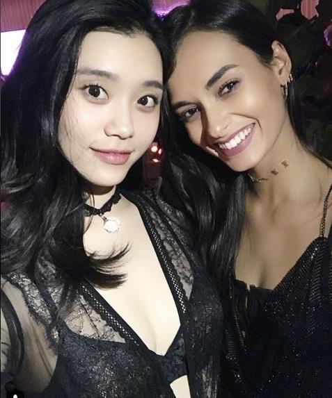 Ming Xi taking a selfie