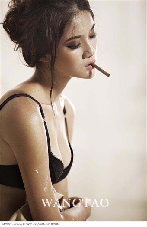 Crystal Wang Xi Ran in lingerie