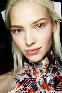 Sasha Luss