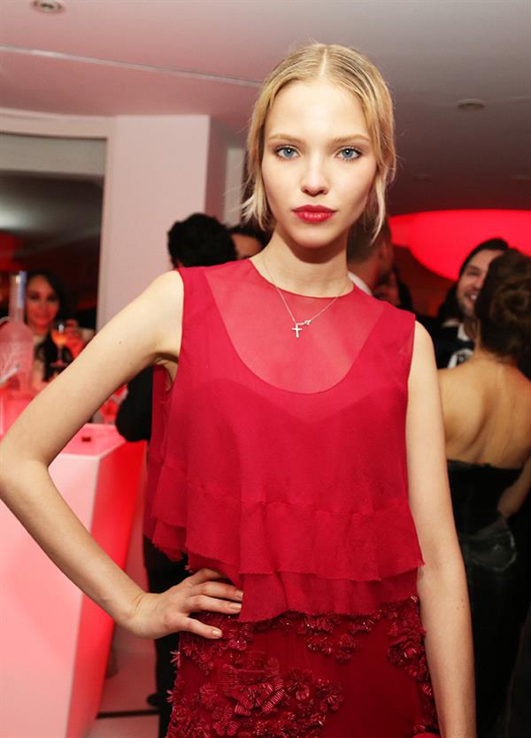 Sasha Luss