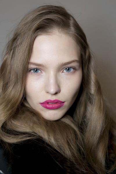 Sasha Luss Pictures