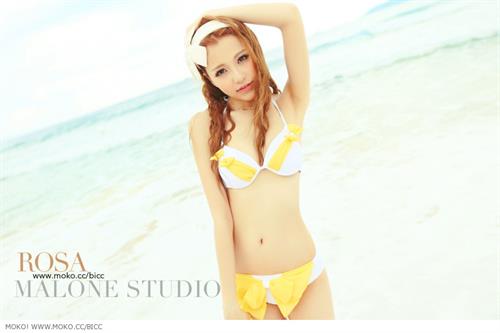 Huang Yi Lin in a bikini