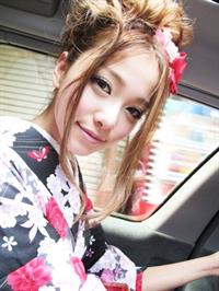 Huang Yi Lin taking a selfie